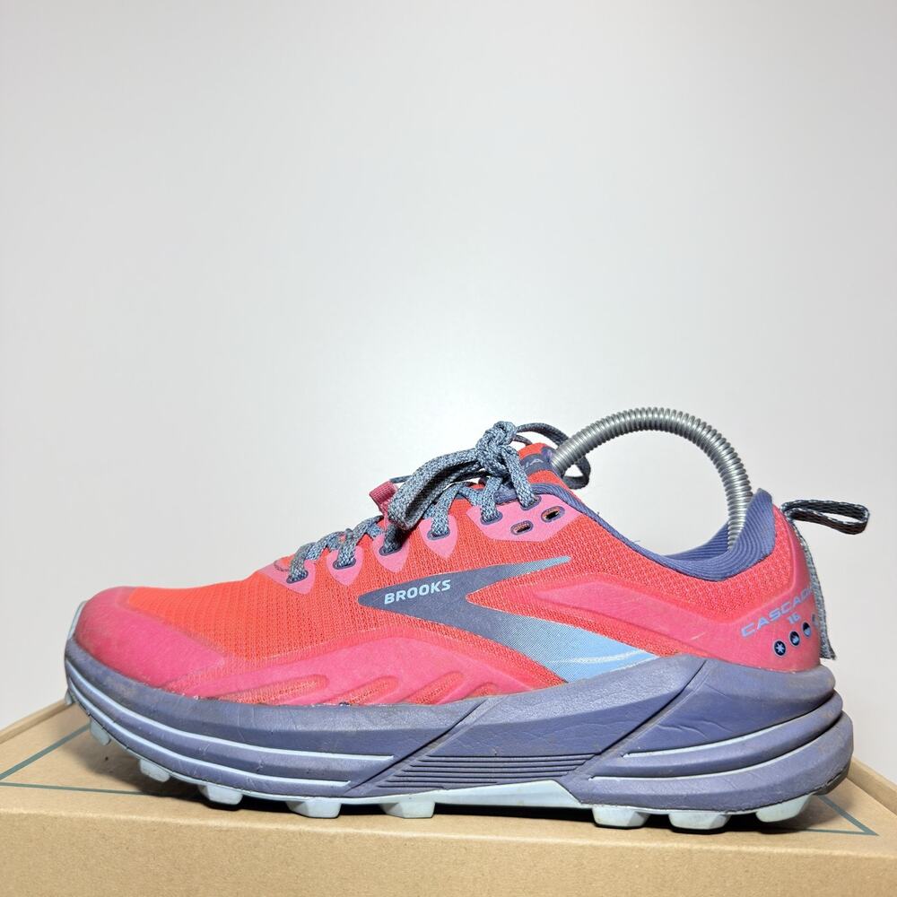 Brooks Cascadia 16 Women Size 8 Trail Running Shoes Pink Blue Hiking Sneakers